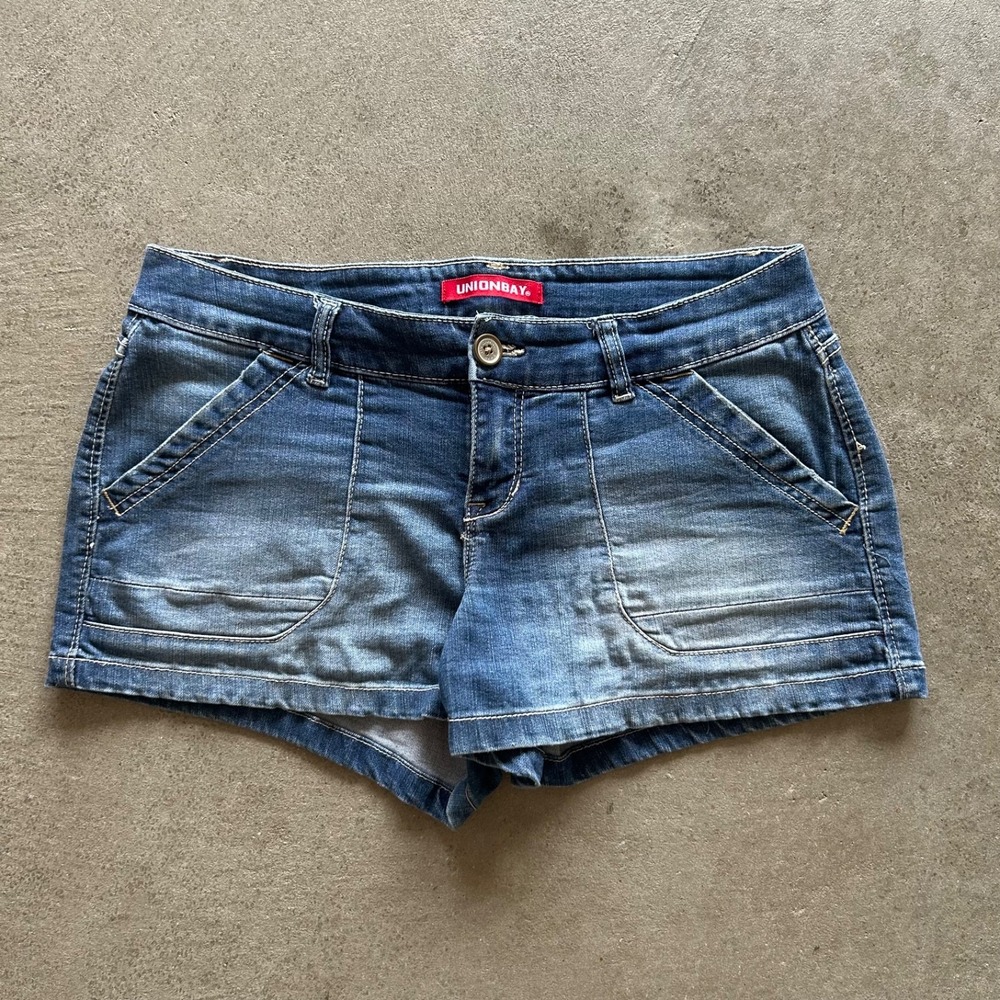 Vintage Y2K Union Bay Denim Shorts Womens 9 Blue Light Wash Low Rise Jean Jorts